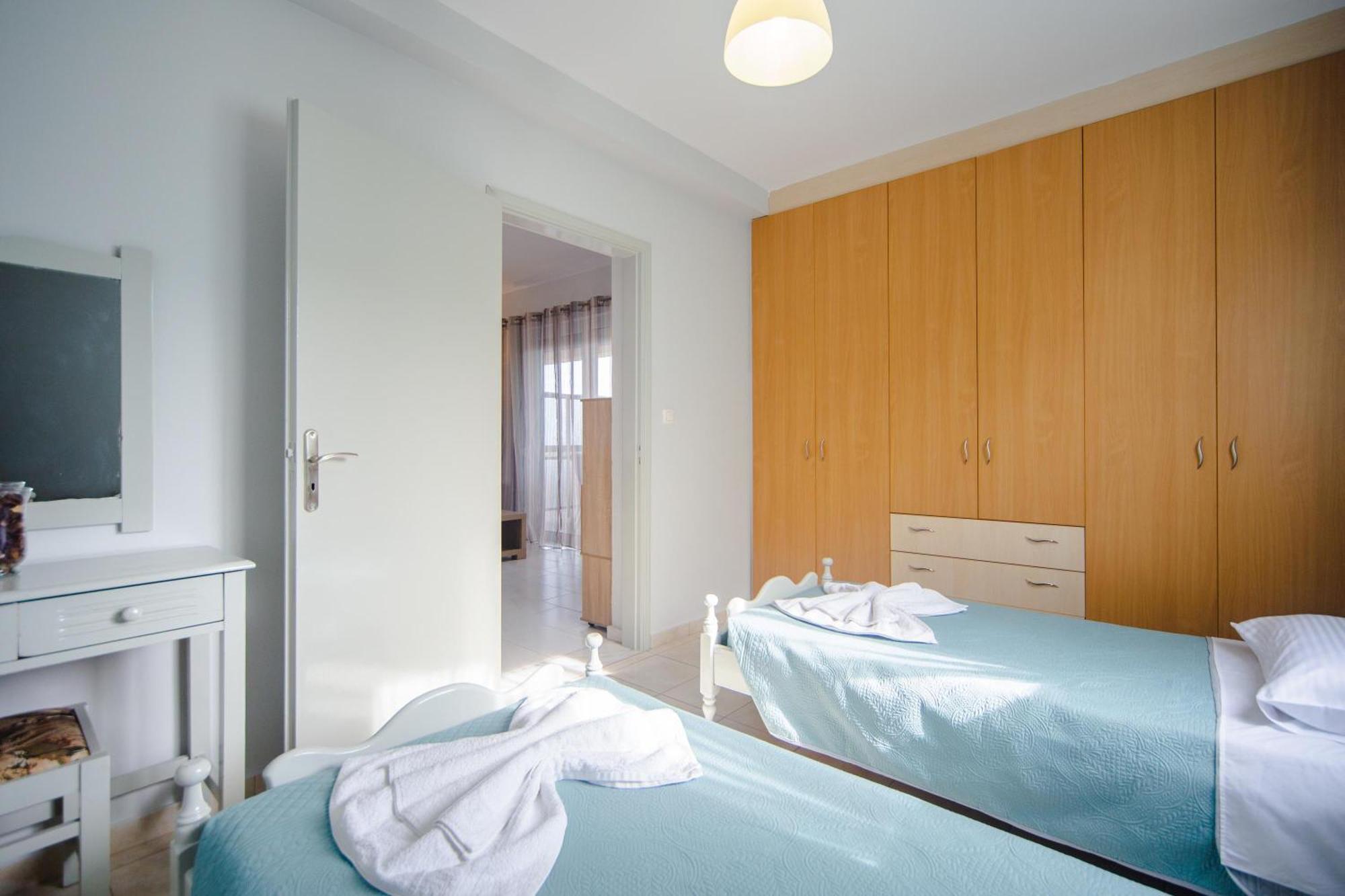 Sunset Apartments Archangelos  Phòng bức ảnh